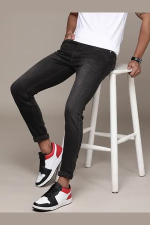 Calvin Klein Men Super Skinny Fit Light Fade Stretchable Mid-Rise Jeans