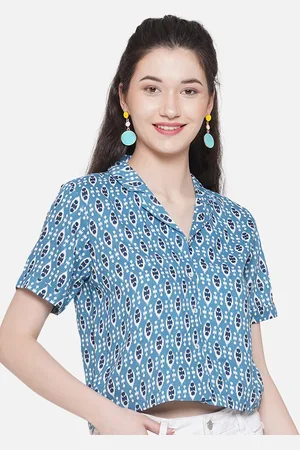 bellamia Geometric Printed Crop Shirt Style Top