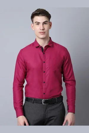 Majestic Men Red Slim Fit Formal Shirt