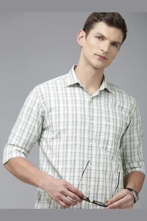 Park Avenue Men Pure Cotton Slim Fit Opaque Checked Casual Shirt