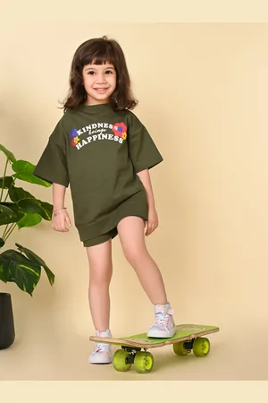 LilPicks Girls Printed Round Neck Top with Shorts Clothing Set