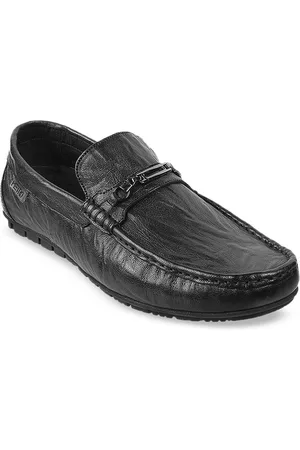 Metro Men Textured Leather Loafers