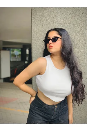 STREET 9 Women Classic White Solid Cropped Top