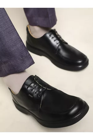 Liberty Men Black Solid Leather Formal Derbys