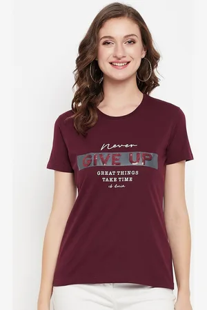 CANTABIL Women Typography Printed Regular Fit T-shirt