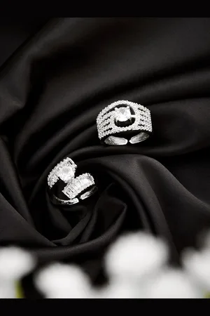 ATIBELLE Set of 2 Silver-Plated AD Stone-Studded Adjustable Ring