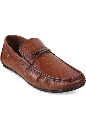 Metro Men Textured Leather Loafers