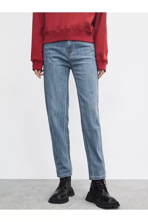Urban Revivo Women Straight Fit High-Rise Stretchable Jeans