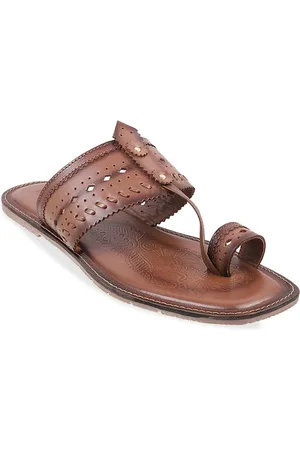 Metro Men Textured Leather Comfort Sandals