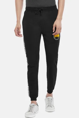 Pantaloons Men Graphic Printed Mid-Rise Cotton Slim-Fit Joggers