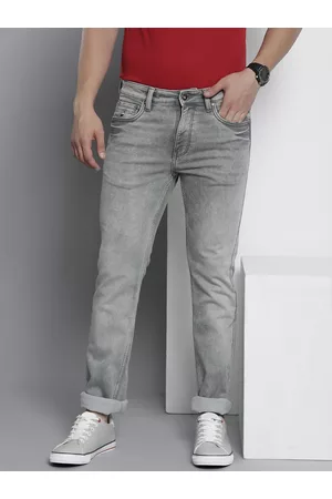 Nautica Men Straight Fit Low-Rise Heavy Fade Stretchable Jeans