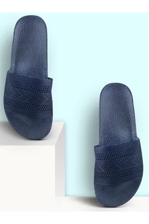 COLO Women Self Design Sliders