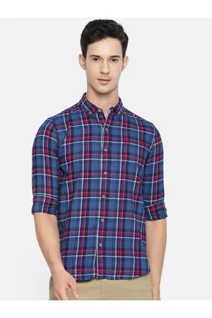 Lee Men Blue & Red Slim Fit Checked Casual Shirt