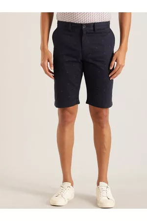 Indian Terrain Men Conversational Printed Mid-Rise Slim Fit Shorts