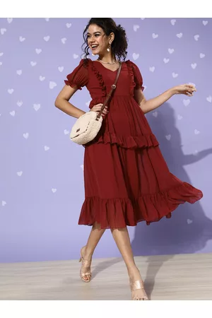 Miss Chase Women Charming Maroon Solid Tiered Dress