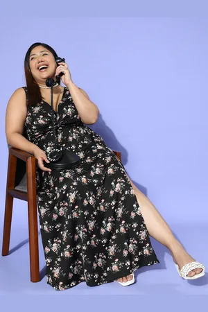 Berrylush Plus Size Floral Print Crepe A-Line Maxi Dress