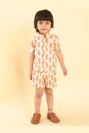 LIL PITAARA Boys Floral Printed Pure Cotton Shirt with Shorts