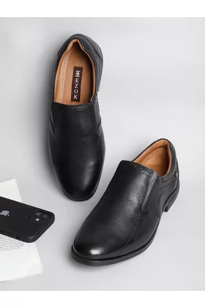 Which is the best brand for buying formal shoes on Myntra? - Quora