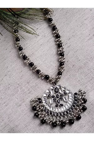 karatcart Black & White Silver-Plated Oxidised Necklace