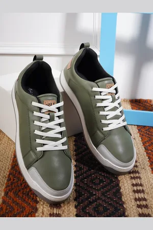 Mast & Harbour Men Olive Green And White Colourblocked Sneakers