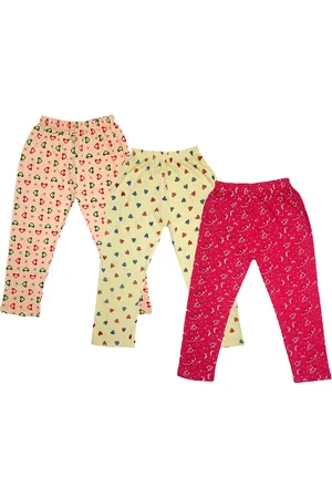 IndiWeaves Girls Pack Of 3 Conversational Printed Pure Cotton Capris