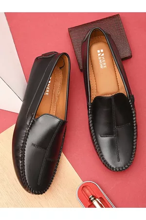 HERE&NOW Men Black Lightweight Loafers