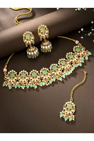 Peora Gold-Plated Kundan Pearl Choker Necklace Jewellery Set
