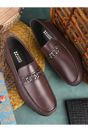 HERE&NOW Men Brown Buckled Lightweight Loafers