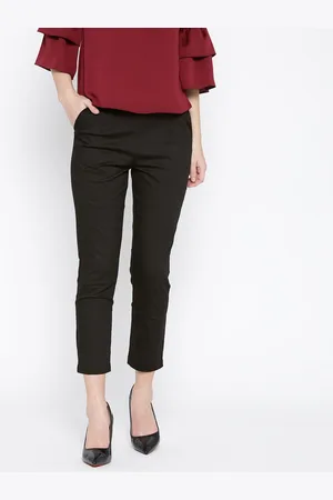 Rangriti Women Black Solid Cropped Trousers
