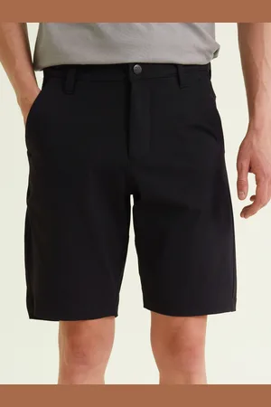 DaMENSCH Men Solid Black Premium Cotton Regular Fit 4 Way Stretch Chino Shorts