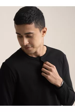DaMENSCH Men Solid Premium Cotton Popcorn Texture Henley Regular Fit T-Shirt