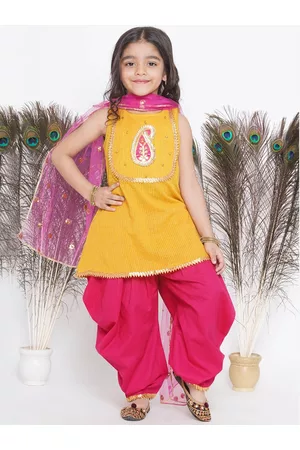 Little Bansi Girls Gotta Patti Pure Cotton Kurta with Salwar & With Dupatta