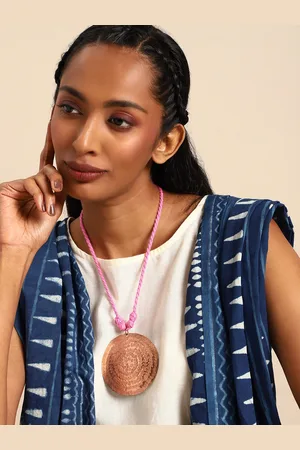 Taavi Women Circular-Shaped Necklace