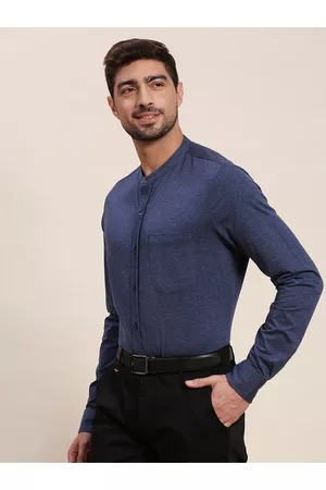 Invictus Men Blue Original Slim Fit Opaque Printed Knit Formal Shirt