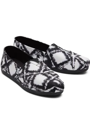 TOMS Women Printed Lightweight Loafers