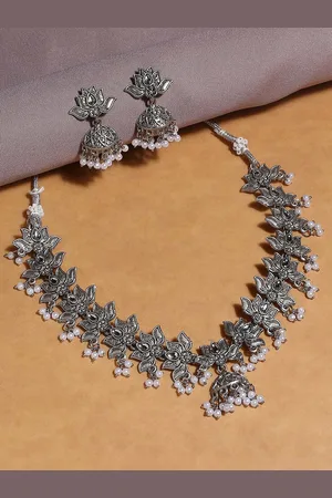 OOMPH Silver-Plated Kundan-Studded & Beaded Oxidized Choker Jewellery Set