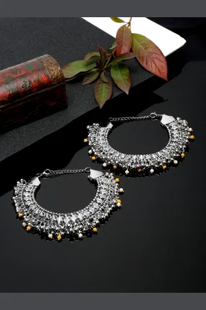 Sangria Set of 2 Silver-Plated Stone-Studded Anklets