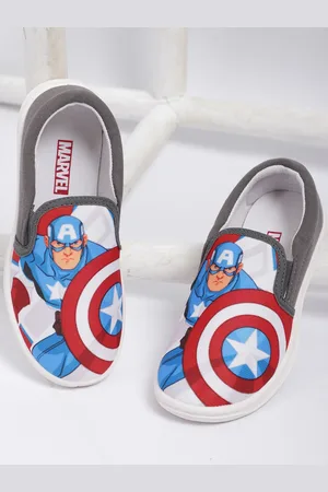 Kidsville Boys Captain America Printed Slip-On Sneakers