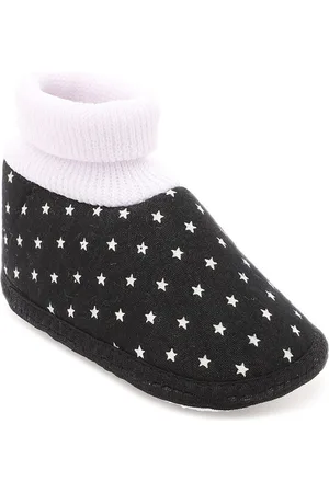 CHiU Infant Mid Top Small-Star Print Booties