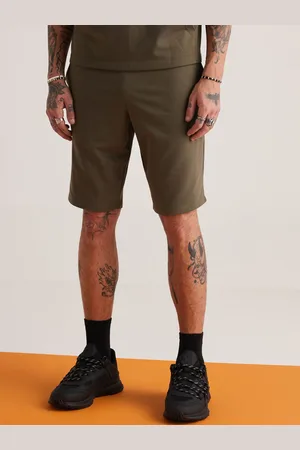 Muvazo Men Mid Rise Cotton Shorts