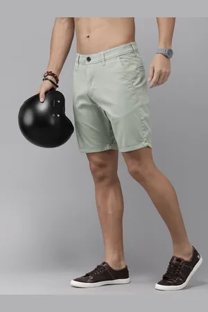 Roadster Men Solid Chino Shorts