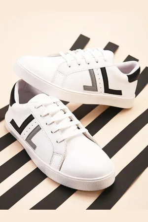 Longwalk Women Striped Lightweight Comfort Insole Basics Sneakers