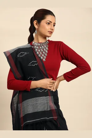 Taavi Pure Cotton Jamdani Inspired Woven Legacy Saree