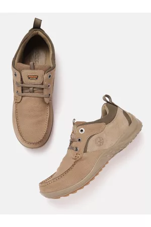 Woodland Men Round Toe Leather Derbys