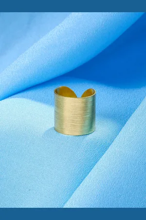NVR Women Gold-plated Solid Adjustable Finger Ring