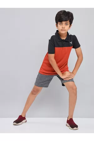 TECHNOSPORT Boys Striped Mid Rise Antimicrobial Slim Fit Sports Shorts