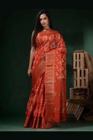Charukriti Ethnic Motifs Printed Zari Block Print Saree