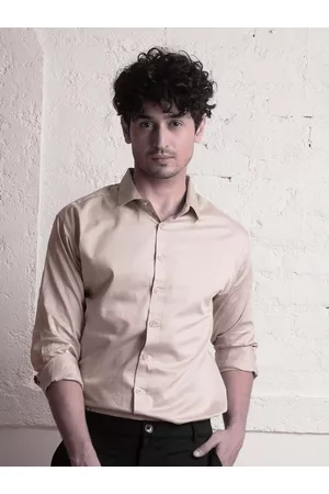 Beyours Classic Spread Collar Cotton Casual Shirt