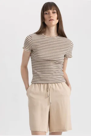 DeFacto Women Mid Rise Shorts