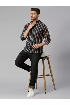 Mast & Harbour Spread Collar Slim Fit Cotton Casual Shirt